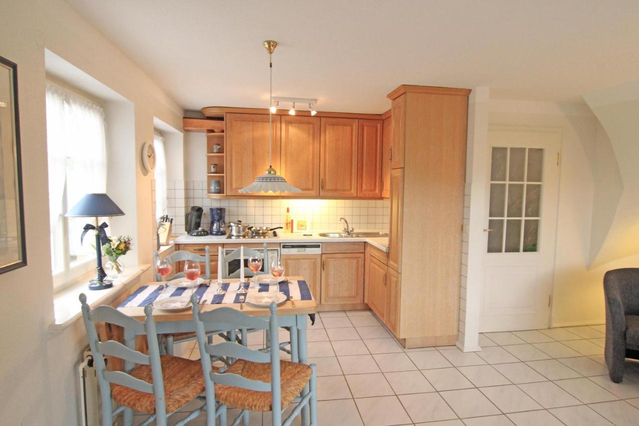 Christine - Apartment *